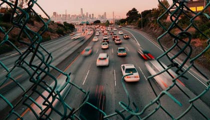 《鲨鱼侠》复兴：这部终极《忍者神龟》山寨剧值得再次回归